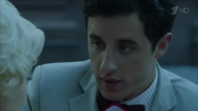 Кадры из сериала Красная королева (2015)