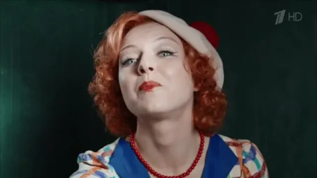 Кадры из сериала Красная королева (2015)